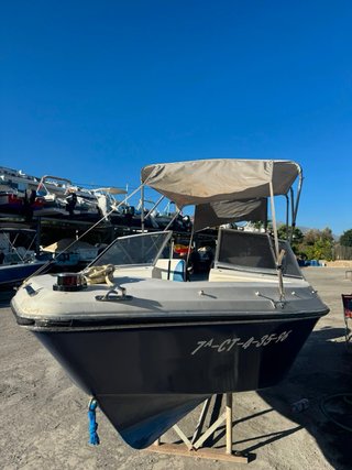 Barco Forester 475 open, motor 50CV mercury 2T