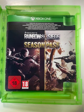 Tom Clancy's Rainbow Six Siege 3307215985403 XONE