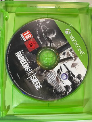 Tom Clancy's Rainbow Six Siege 3307215985403 XONE