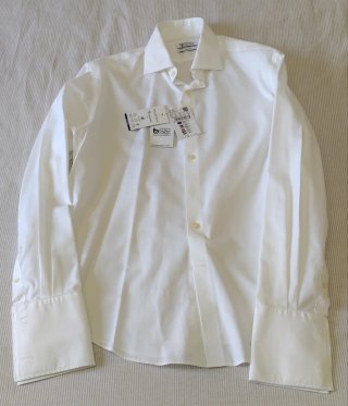 CAMISA SIN ESTRENAR CON ETIQUETAS PEDRO DEL HIERRO