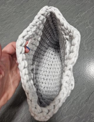 Borsa di fettuccia fatta a mano