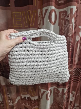 Borsa di fettuccia fatta a mano