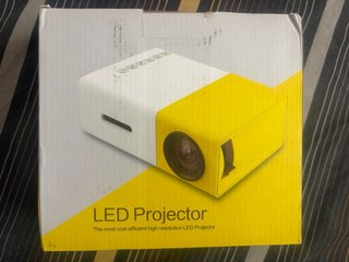 Proyector LED Pequeño