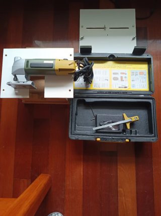 Minisierra Proxxon y mesa de ampliación