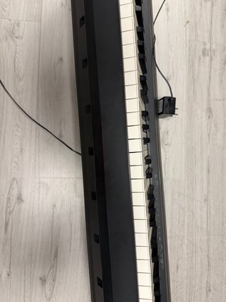 Piano Yamaha P45 con soporte