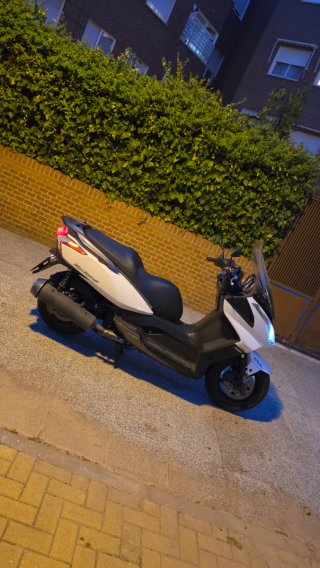 Kymco Superdink 300 ABS