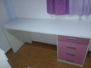 Mueble Dormitorio Rosa y blanco