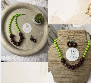 Collana e orecchini ciliegia