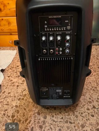 Altavoz Behringer Negro
