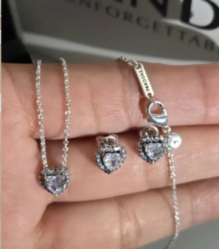 Conjunto Pandora Corazón Plata y Circonitas