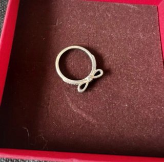 Anillo Pandora Lazo con Circonitas