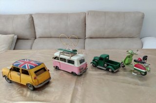 LOTE 4 FIGURAS DECORATIVAS METÁLICAS MUY REALISTAS