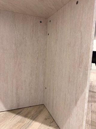Mesa de comedor piedra y madera