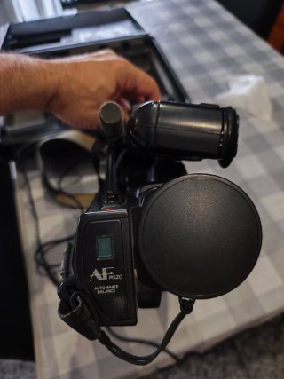 Videocámara Panasonic M7 VHS + Maletín