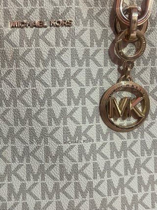 Bolso Michael Kors Blanco y Dorado