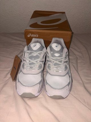 Zapatillas ASICS grises y verde azulado