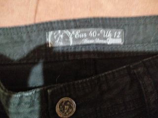 Shorts vaqueros negros desgastados