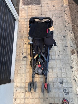 Silla de paseo Maclaren negra