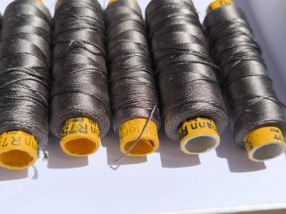 Lote 12 hilo torzal seda Gutermann 400/1400m 702