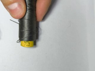 Lote 12 hilo torzal seda Gutermann 400/1400m 702