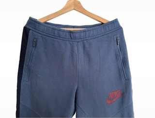 Pantalón chándal Nike azul logo rojo cremallera M