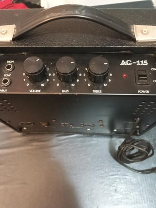Amplificador Guitarra LAP AG-115