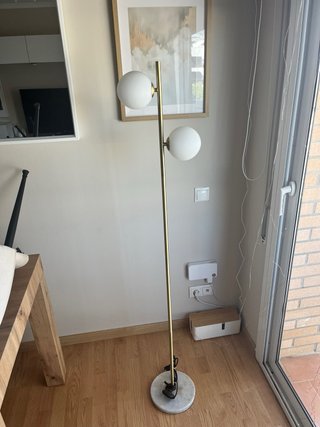 Lámpara de pie HOMCOM dorada 2 globos