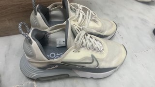 Nike Air Max 2090 Mujer Edición Limitada