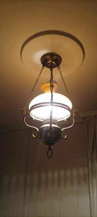 Lámpara de techo estilo quinqué