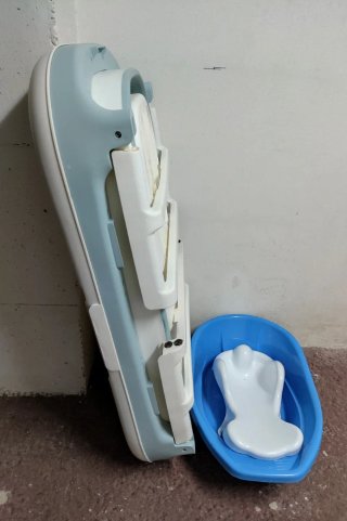 BAÑERA GRANDE PLEGABLE EN PERFECTO ESTADO + REGALO