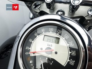KAWASAKI VN 900 CLASSIC 2011 35583 kms.