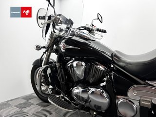 KAWASAKI VN 900 CLASSIC 2011 35583 kms.