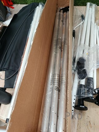 TOLDO MANUAL RETRACTIL.