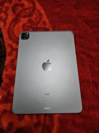 iPad Pro 11 M1 Chip + Lapiz Apple + Teclado