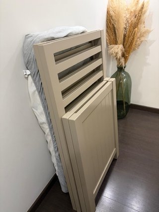 Cuna madera maciza color topo