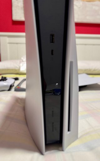 Console PlayStation 5 con lettore e regali
