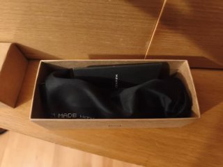 Gafas de sol negras hawkers. Sin estrenar