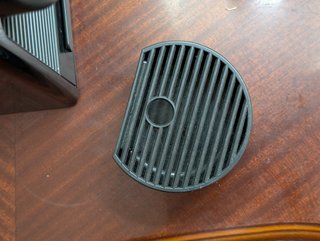 Cafetera Nespresso Essenza Mini Negra (como nueva)