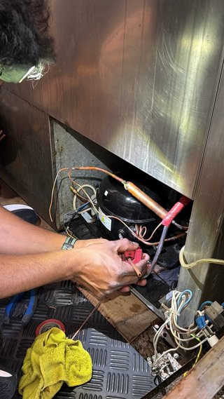 SERVICIO TÉCNICO DE REFRIGERACIÓN COMERCIAL