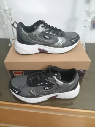 Zapatillas Fila Talla 39 Gris y Morado