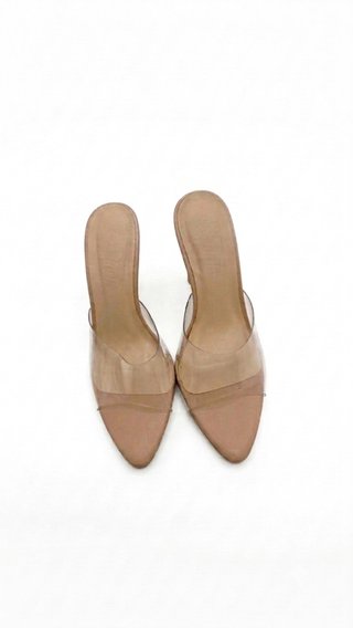 Zapatos de tacón kitten beige transparentes