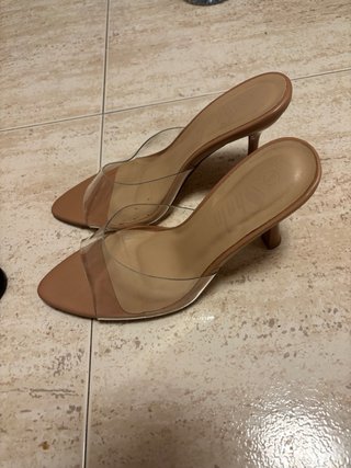 Zapatos de tacón kitten beige transparentes