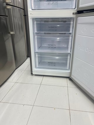 Nevera Samsung con garantia transporte.