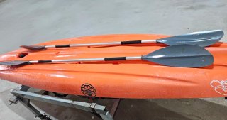Kayak de pesca o paseo naranja