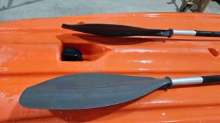 Kayak de pesca o paseo naranja