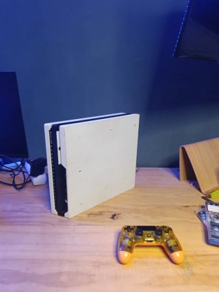 PS4 Pro Death Stranding Edizione Limitata 1TB