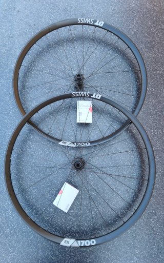 Ruedas DT SWISS EX1700 *NUEVA* 30 XD 29 CL