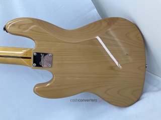 bajo electrico squier jazz bass
