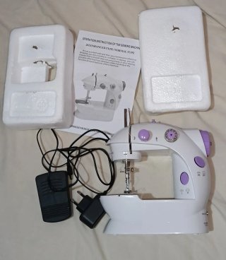 Máquina de coser Mini SM-202A