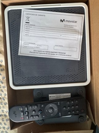 Router Fibra Movistar + Mando